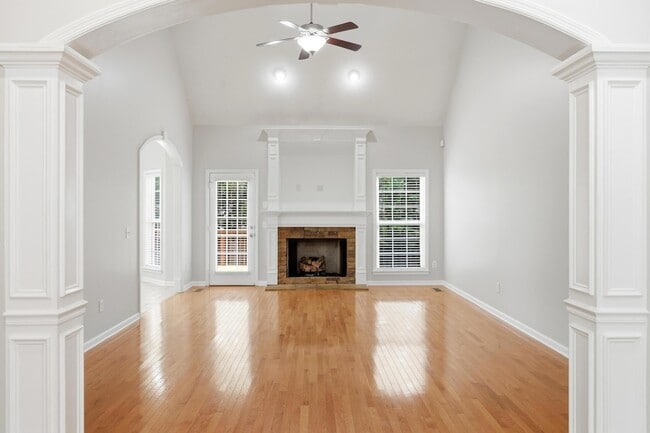 Building Photo - 9186 Belleau Ridge Dr