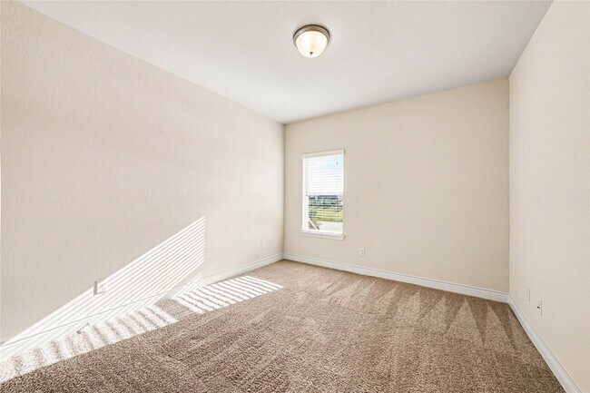 Building Photo - 2310 Falcon Brook Dr