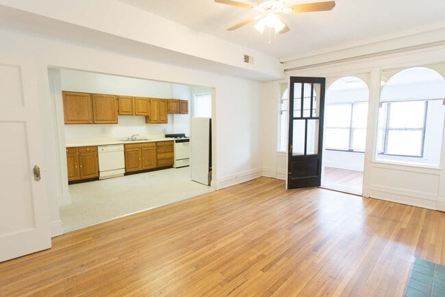 Floorplan - 5487-5491 S. Hyde Park Boulevard