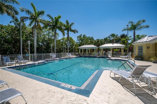 Building Photo - 5546 Whitehead St