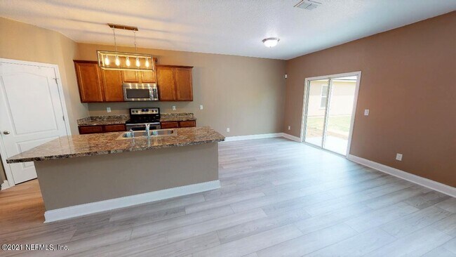 Building Photo - 65061 Lagoon Forest Dr