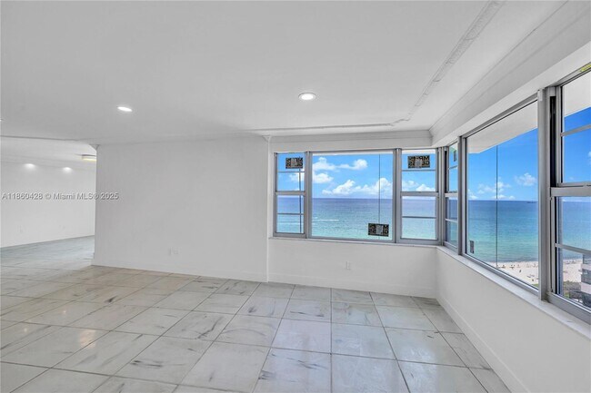 Building Photo - 5255 Collins Ave