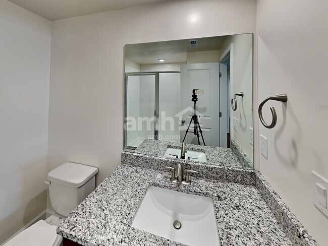 Building Photo - 4383 N Morgan Way