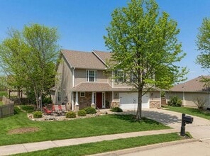 Building Photo - 4807 Manhasset Dr