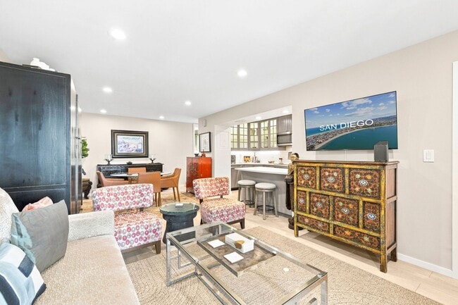 Building Photo - 940 Sealane Dr