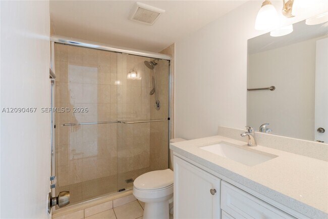Building Photo - 6916 SW 110th Ave