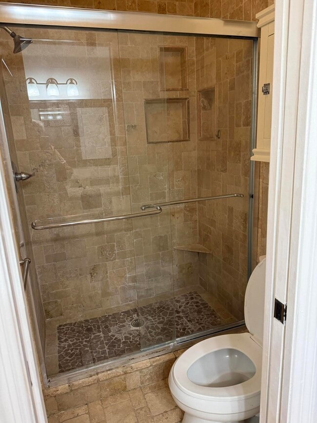 Building Photo - 6601 Via Regina