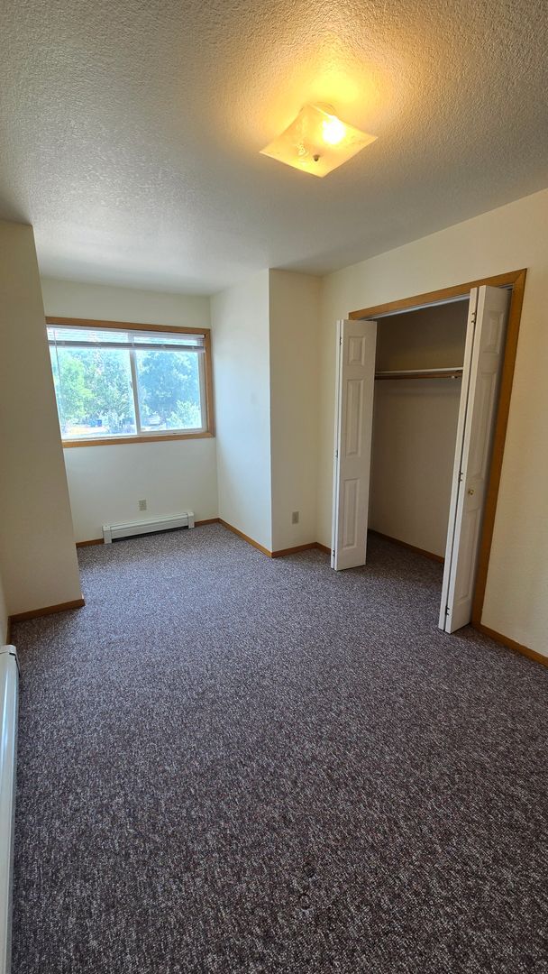 Building Photo - 205 S. Yellowstone, Unit B