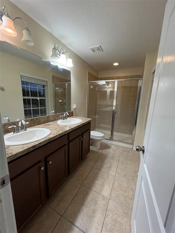 Building Photo - 9110 Savannah Grove Ln