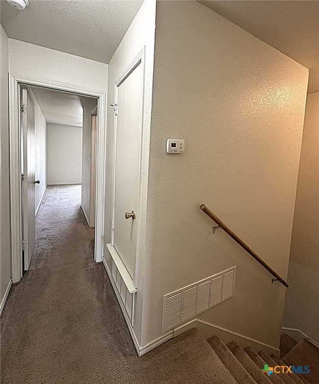 Building Photo - 152 Ryan Cir