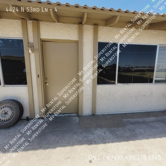 Building Photo - 4424 N 53rd Ln