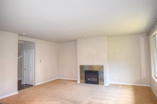 Building Photo - 5207 51st Way SE