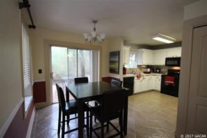 Building Photo - 9727 SW 52 Ln