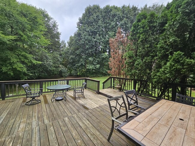 Building Photo - 6447 High Creek Ct