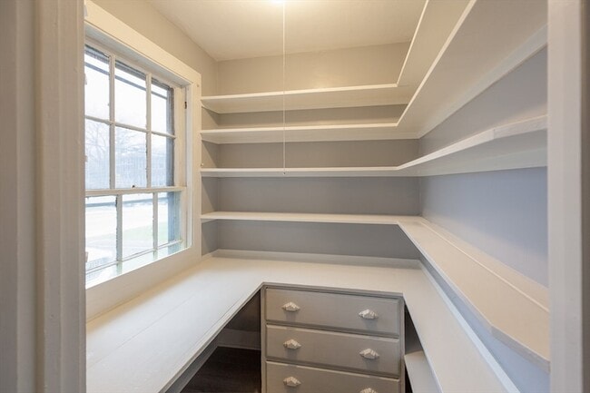 Building Photo - 235 Standish Ave