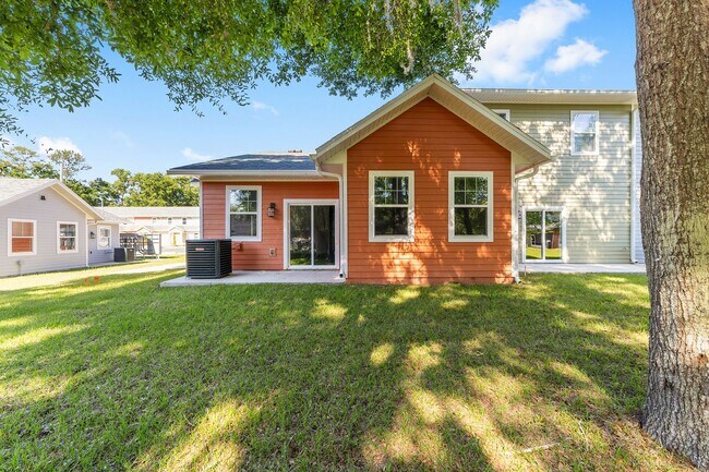 Building Photo - Eagle Trace 1591 #8