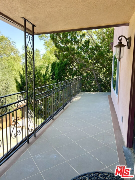 Building Photo - 503 N Greencraig Rd