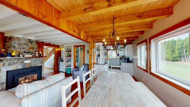 Building Photo - Ocean View Retreat in York Beach, Maine: F...