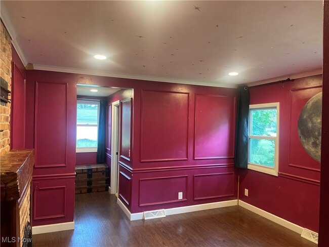 Building Photo - 5551 Lincoln Blvd