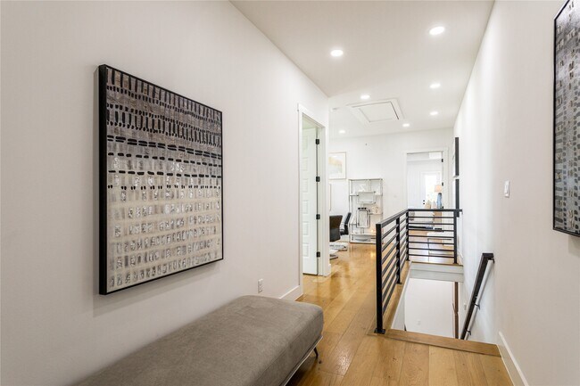 Building Photo - 1810 Lula St