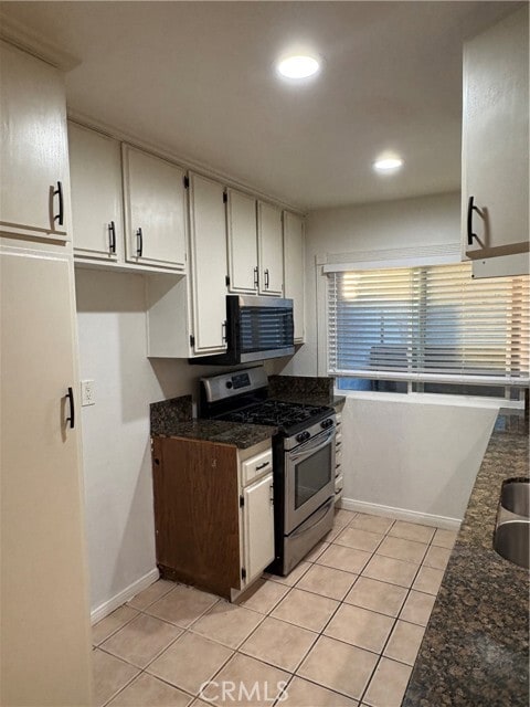 Building Photo - 1250 S Brookhurst St