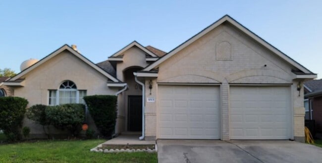Primary Photo - 1013 Howeth Dr