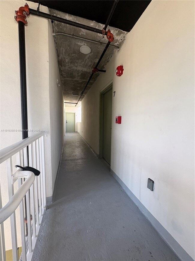 Building Photo - 85 NE 55th St