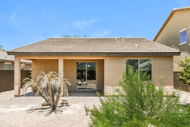 Building Photo - 7205 W Jones Ave