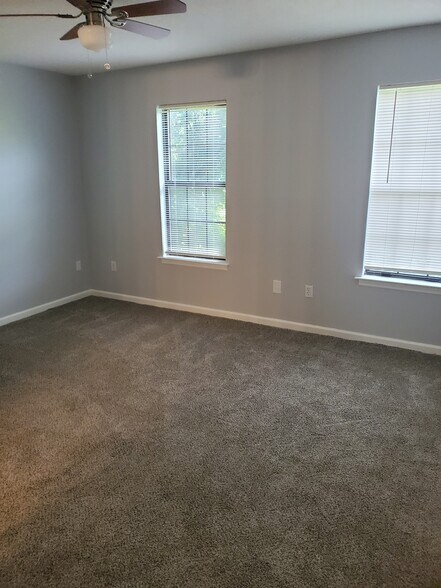 Master Bedroom - 129 Coventry Woods Dr