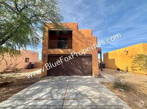 Building Photo - 3 Bedroom, 2.5 Bath Home in South Tucson