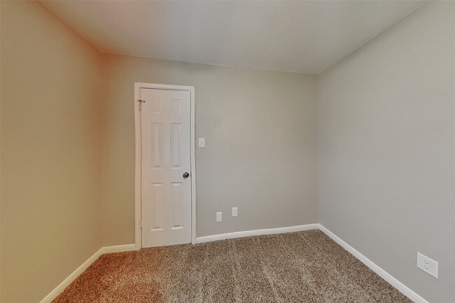 Building Photo - 21011 Carmel Valley Dr