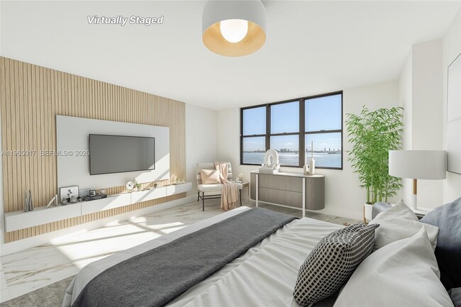 Building Photo - 1800 NE 114th St