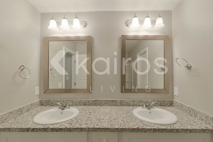 Building Photo - 11502 Camden Ct Cir