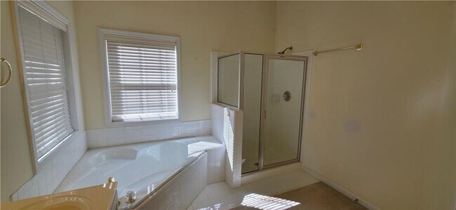 Building Photo - 3643 Dunbar Ln