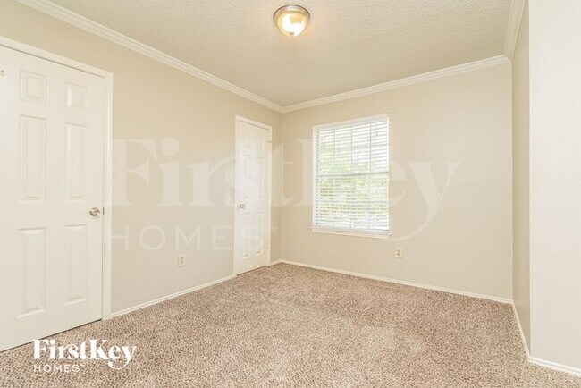 Building Photo - 7801 Park Ln