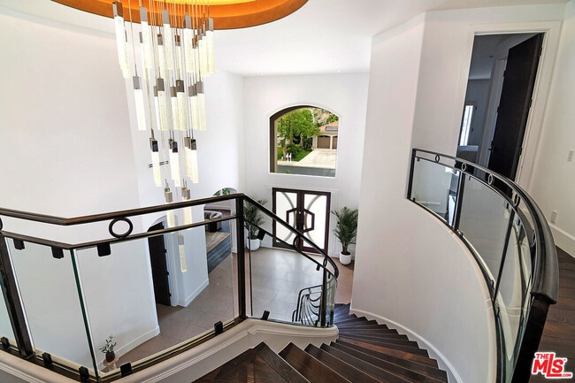 Building Photo - 25522 Colette Way