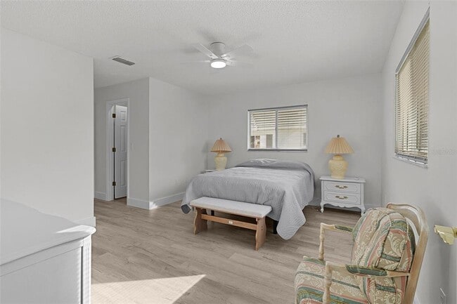 Building Photo - 9389 SE 174th Loop