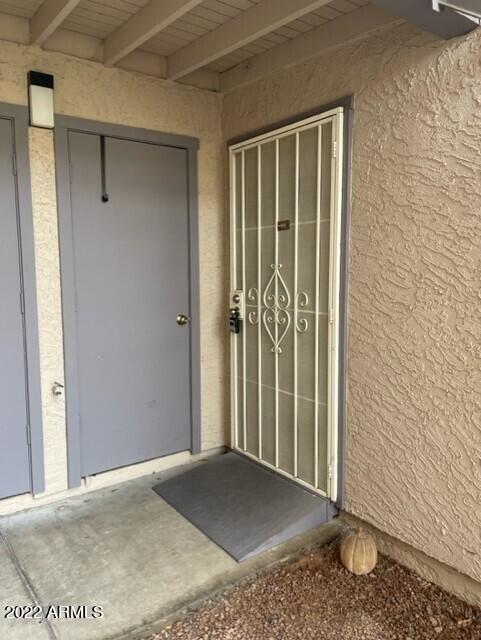 Building Photo - 1920 W Lindner Ave