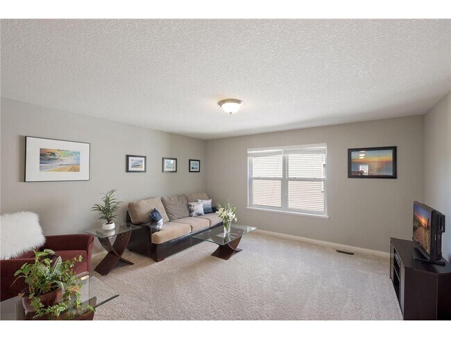 Building Photo - 5596 Orchard Cove
