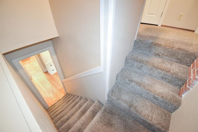 Building Photo - 2334 Augusta St