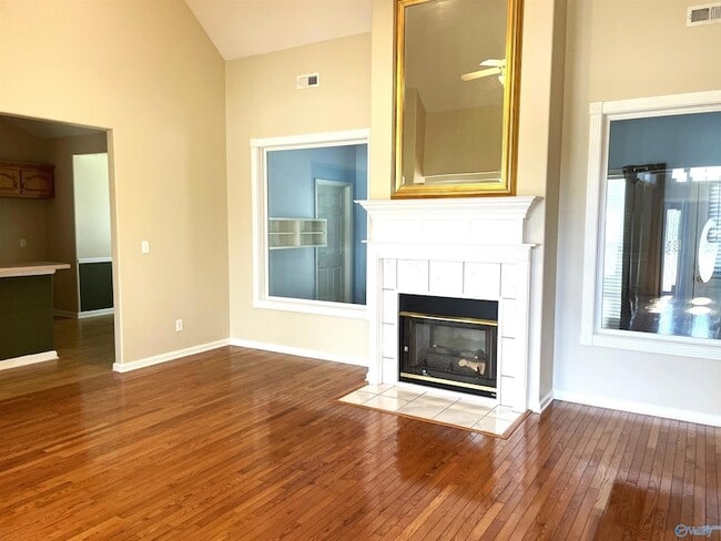 Building Photo - 106 Matilda Dr