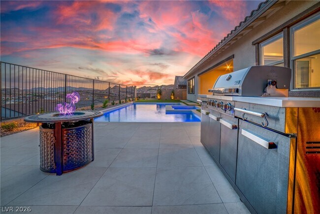 Building Photo - 369 Portus Delphini Ct