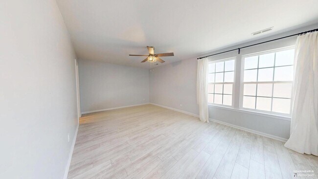 Building Photo - 10848 Tailwater St
