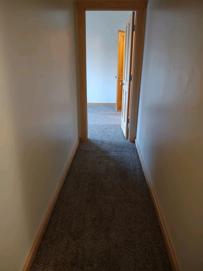 Building Photo - 155 Mulligan Ln