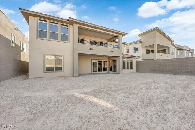 Building Photo - 10648 Stone Ledge Ave