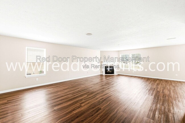Building Photo - 12419 Deerview Dr