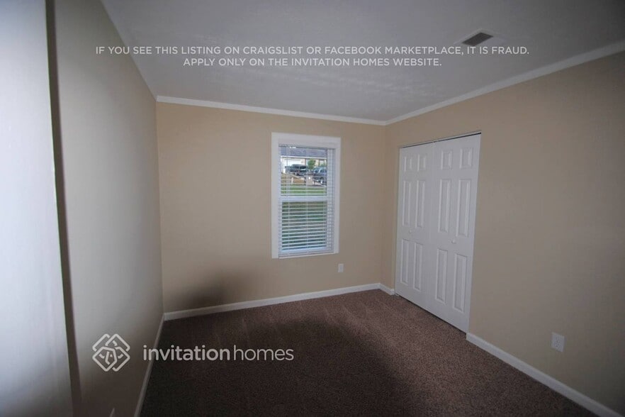 Building Photo - 705 Old Manor Rd NW