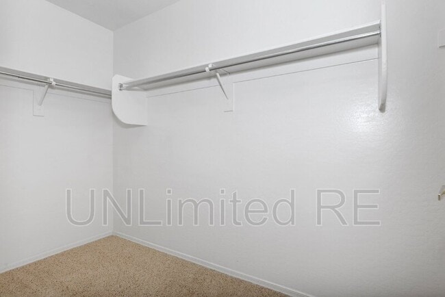 Building Photo - 1371 Kwana Ct