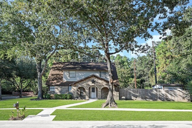 Building Photo - 6803 Lynngate Dr