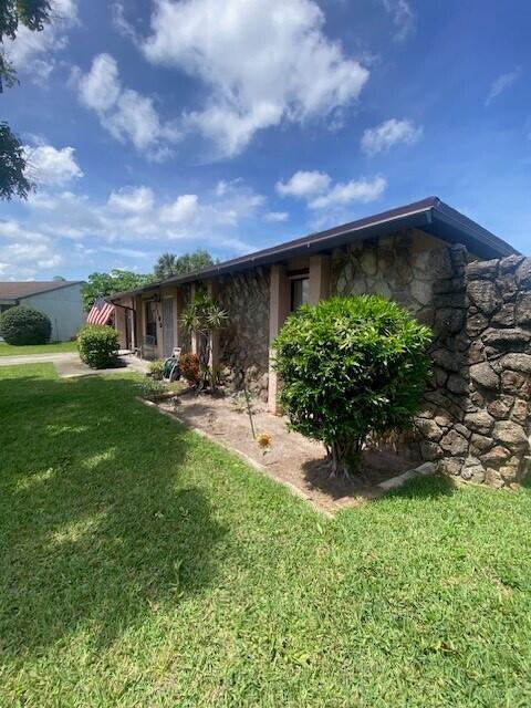 Building Photo - 1100 Cameo Cir